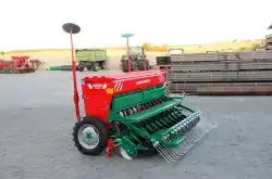 siewnik_zbozowy_rzedowy_SR300_10